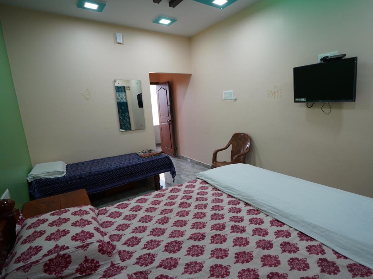 Akash Homestay Hampi Eksteriør bilde
