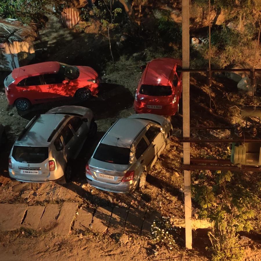 Akash Homestay Hampi Eksteriør bilde