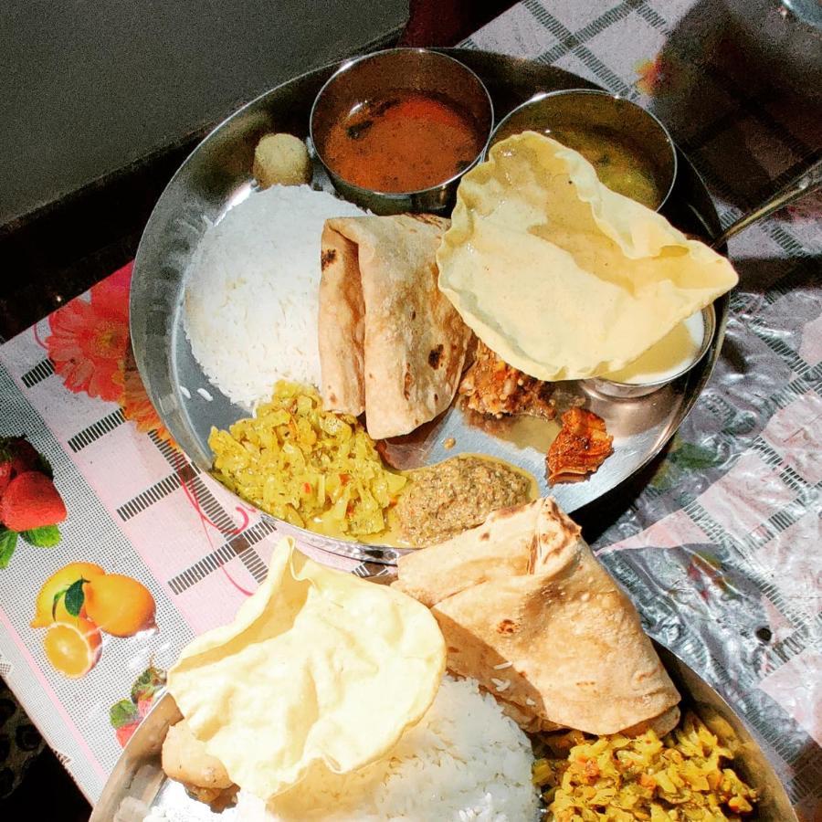 Akash Homestay Hampi Eksteriør bilde