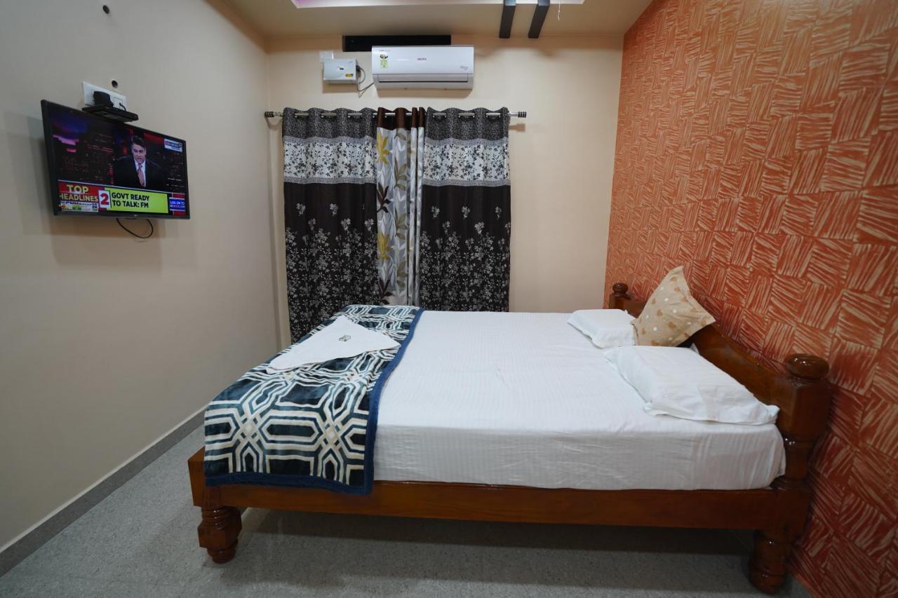 Akash Homestay Hampi Eksteriør bilde