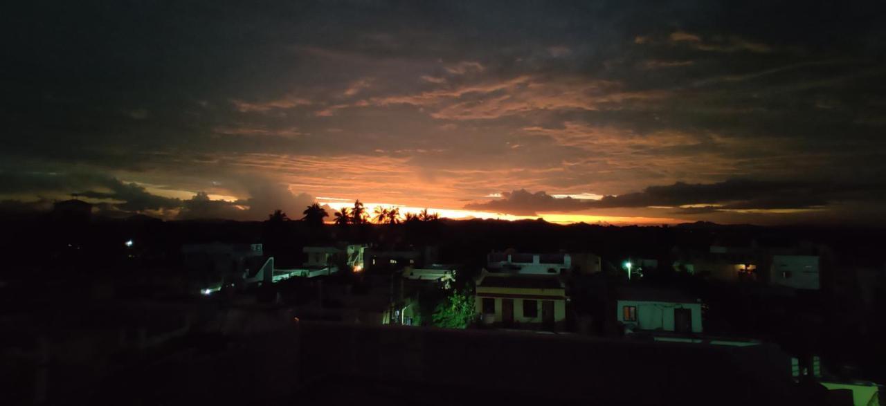 Akash Homestay Hampi Eksteriør bilde